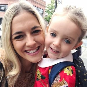 Meet your Posher, Lauren